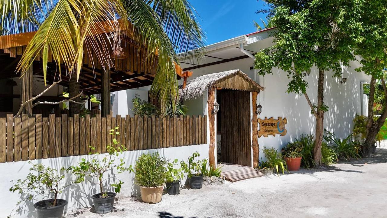 Seascape Retreats Dhigurah Hotel Dhigurah  Exterior photo